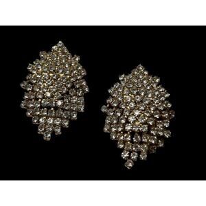 Beautiful Waterfall Rhinestone Goldtone Dangle Clip On 2” Earrings